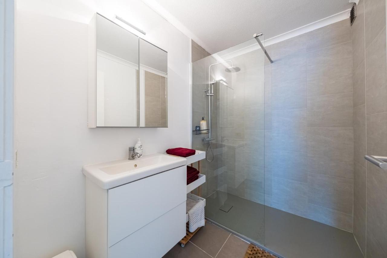 Duong Condo Ostend Luaran gambar